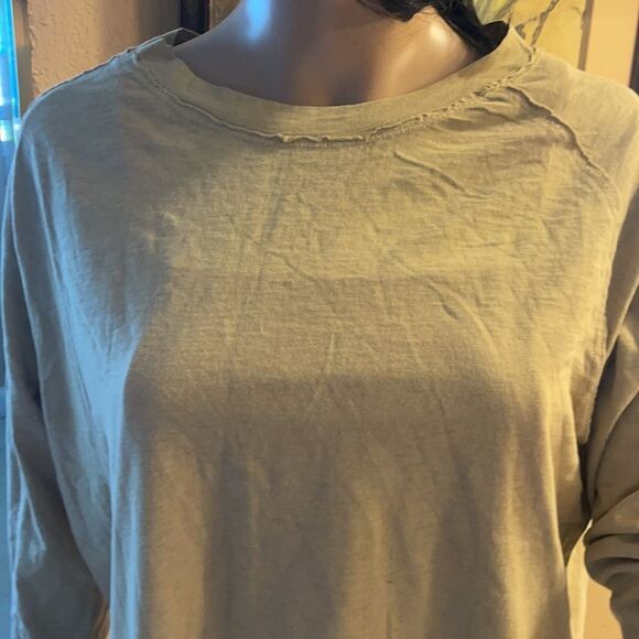 FREE PEOPLE ARDEN T SHIRT LONG SLEEVE SMALL ARMY COLOR NWT - Picture 10 of 11